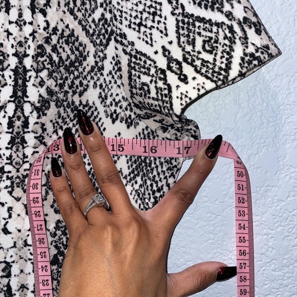 Snake Skin Print Dress - Picture 5 of 6